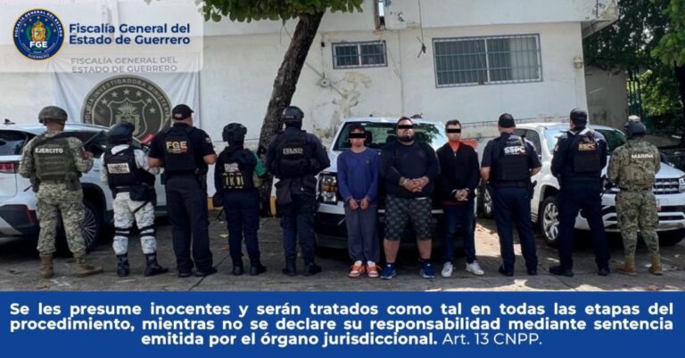 Tres detenidos en robo de vehículos de la agencia de Farallón