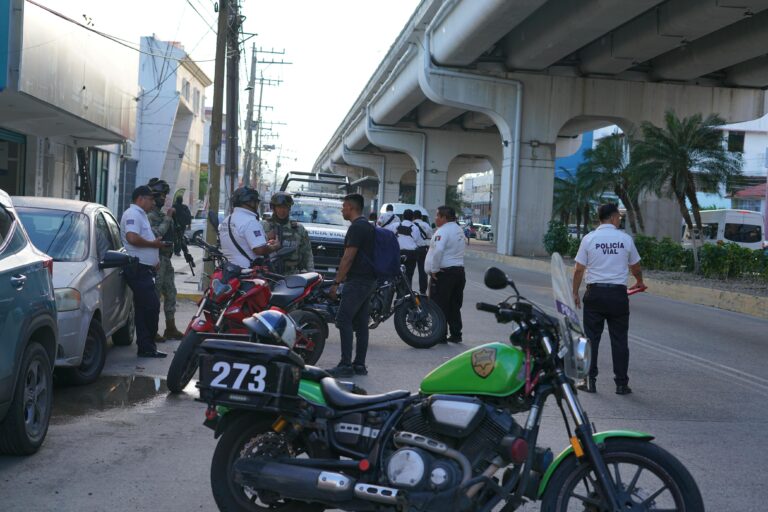 Policía Vial y Marina refuerzan operativos preventivos en Acapulco