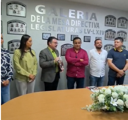 Entrega Marco Tulio Sánchez informe de actividades legislativas a la Mesa Directiva del Congreso