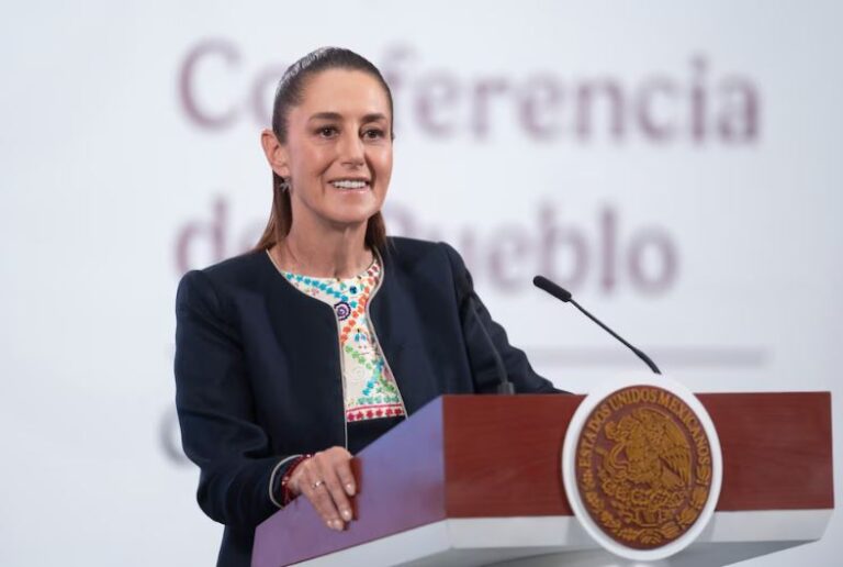 Paquete Económico 2026 garantizará programas sociales y disciplina fiscal: Sheinbaum