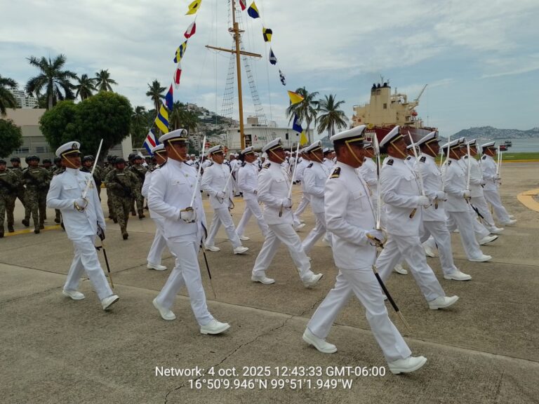 La Secretaría de Marina lleva a cabo la Ceremonia de Aniversario de los “204 Años de la Creación de la Armada de México” y “201 Años de la promulgación de la Constitución Federal de los Estados Unidos Mexicanos de 1824” en el puerto de Acapulco, Guerrero