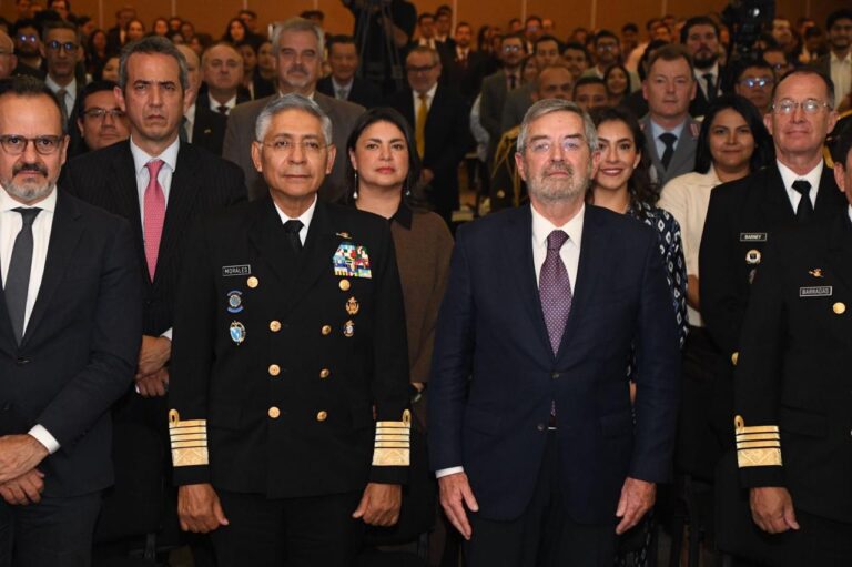 Firman Relaciones Exteriores y Marina Convenio Marco de Colaboración durante el evento “Diplomacia Naval y Política Exterior”