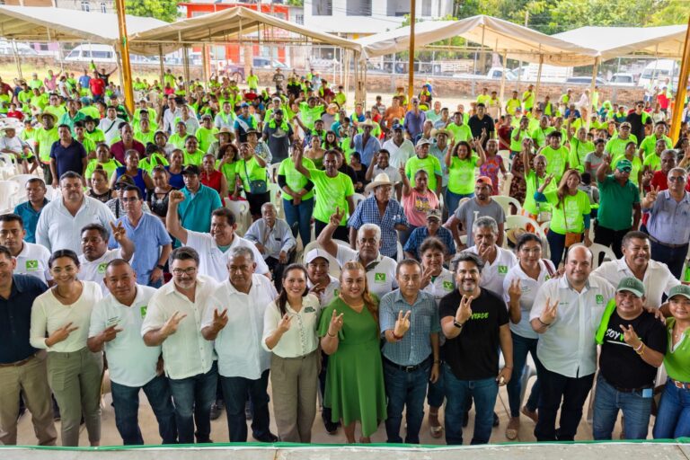 Toman protesta a Daniel Martínez como nuevo dirigente municipal del PVEM en San Marcos