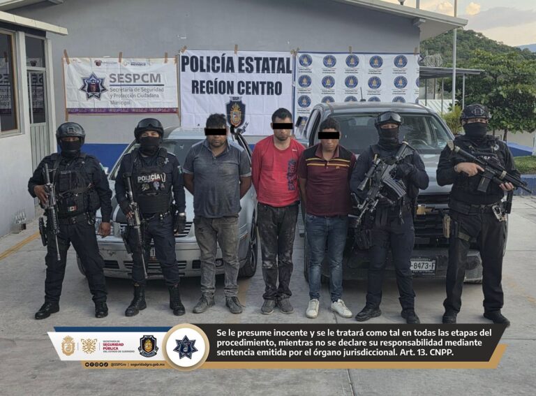 Tres detenidos, dos vehículos y un arma corta asegurados por la SSP Guerrero en Chilpancingo