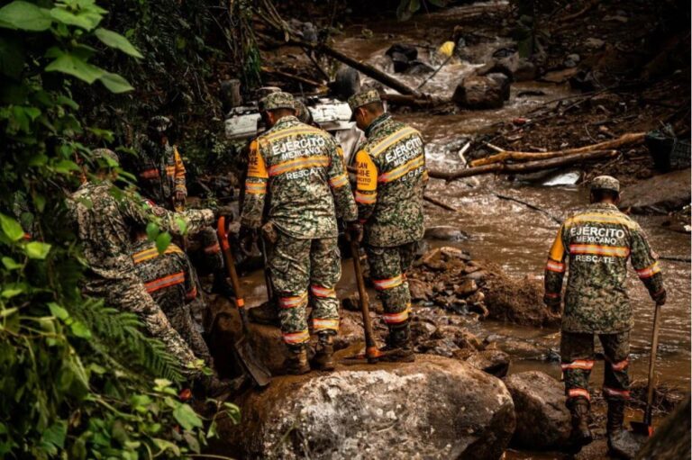 Hay 109 comunidades incomunicadas tras las lluvias; gobierno avanza en cuatro fases de apoyo: Sheinbaum