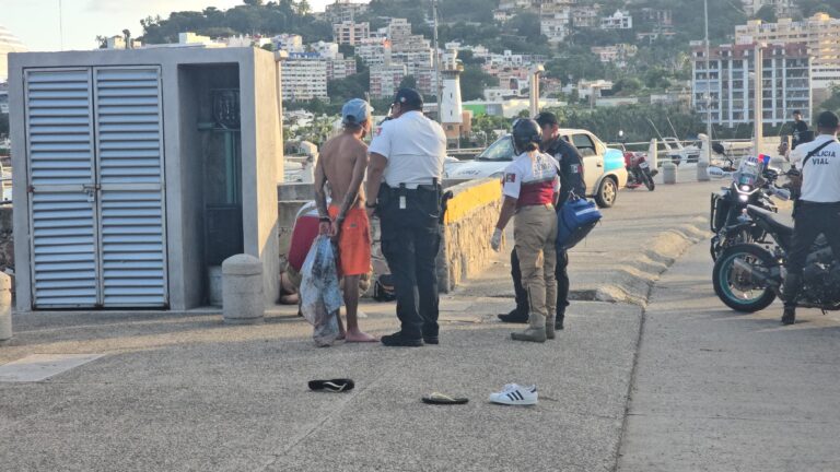 Fallece una turista al derrapar la moto donde viajaba con su pareja