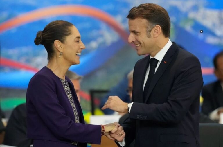 Repatriación de códices será tema central en visita de Emmanuel Macron a México