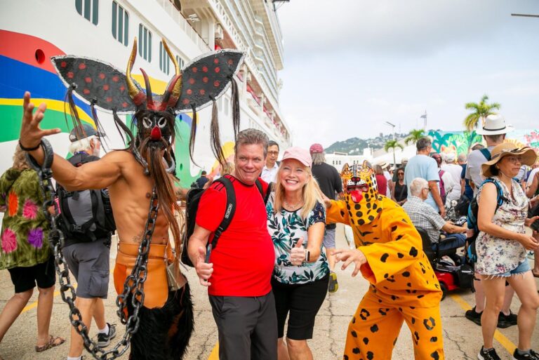 Acapulco recibe al segundo crucero de la temporada 2025-2026