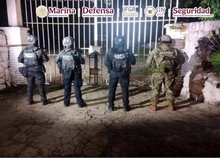 En Veracruz, se cumplimentaron tres órdenes de cateo y se aseguró armamento