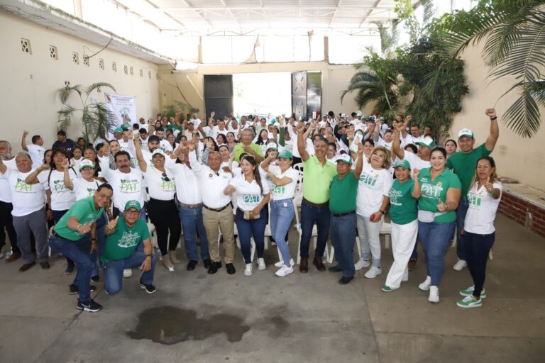 Javier Pat avanza con el respaldo histórico de las bases para dirigir el SUSPEG