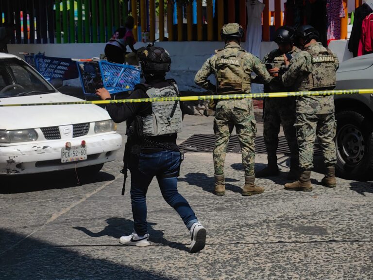 Balean a comerciante de comida en Icacos, Mariana detuvo a los agresores