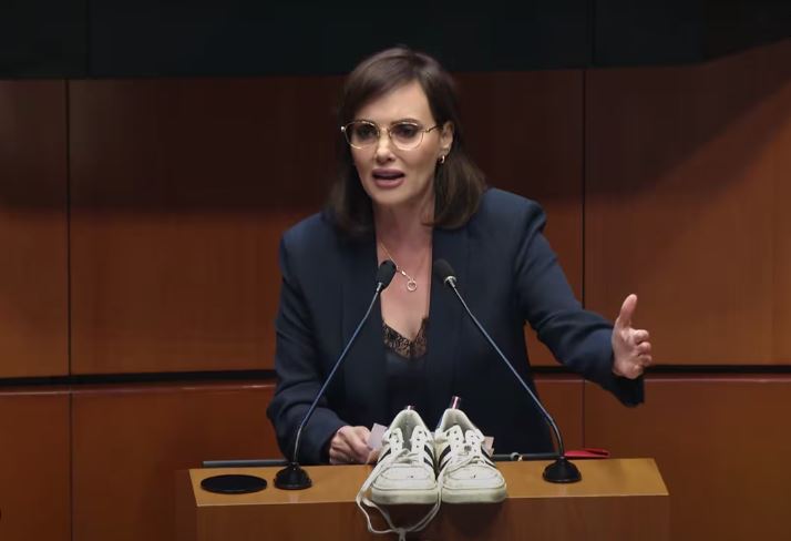 Lilly Téllez arremete contra Noroña en el Senado tras asesinato de Carlos Manzo