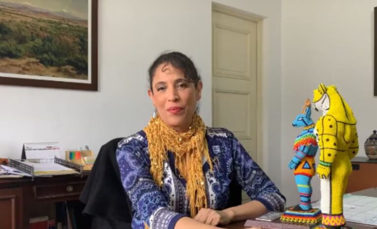 Ordena gobierno peruano que embajadora de México salga de Perú