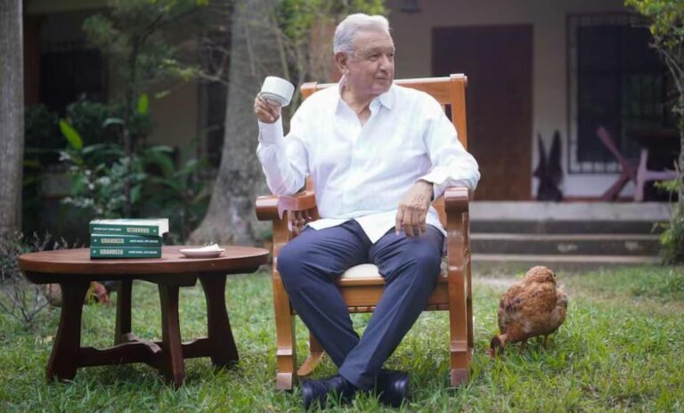 Reaparece AMLO en redes y reafirma respaldo a Sheinbaum