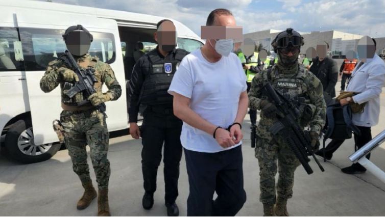 Detienen a ex Gobernador César Duarte en Chihuahua