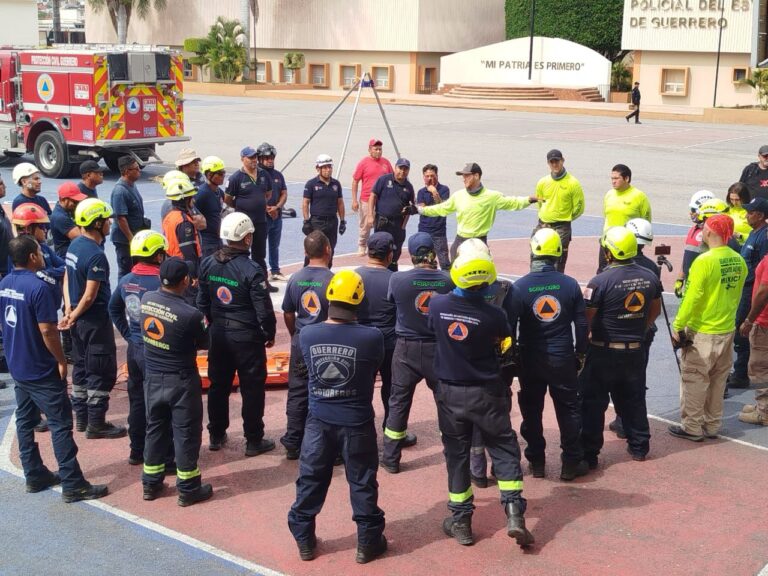 Fortalece gobierno del estado capacitación del personal operativo de la SGIRPCGRO 