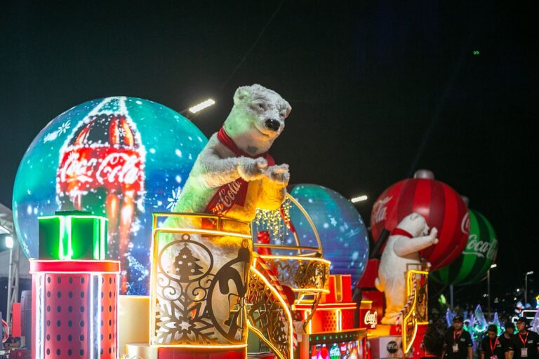 El Hogar del Sol se llena de emoción y espíritu decembrino con la Caravana Navideña 2025