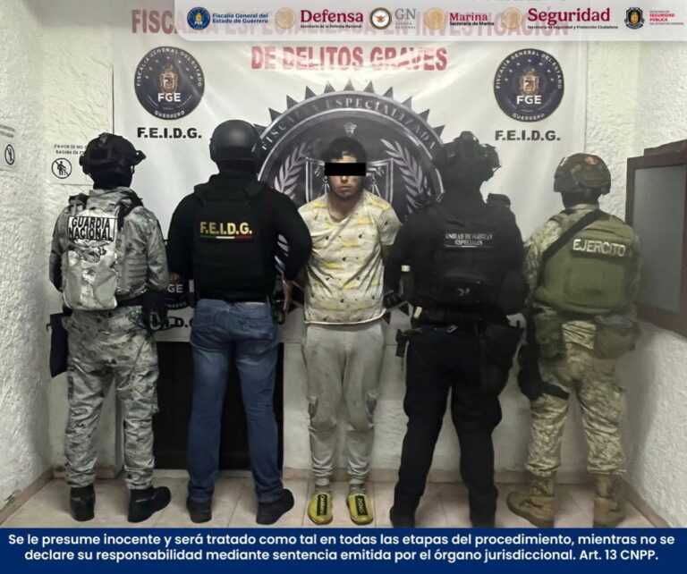 FGE Guerrero detiene en flagrancia a un hombre por presunta posesión de cocaína