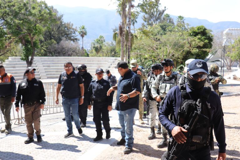 Fuerzas de seguridad refuerzan despliegue interinstitucional previo al inicio de la Feria de Navidad y Año Nuevo Chilpancingo 2025