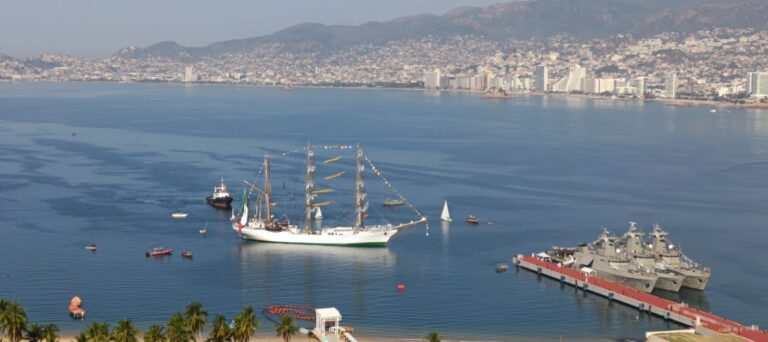 Acapulco recibe al Buque Escuela Cuauhtémoc, símbolo naval y orgullo de México
