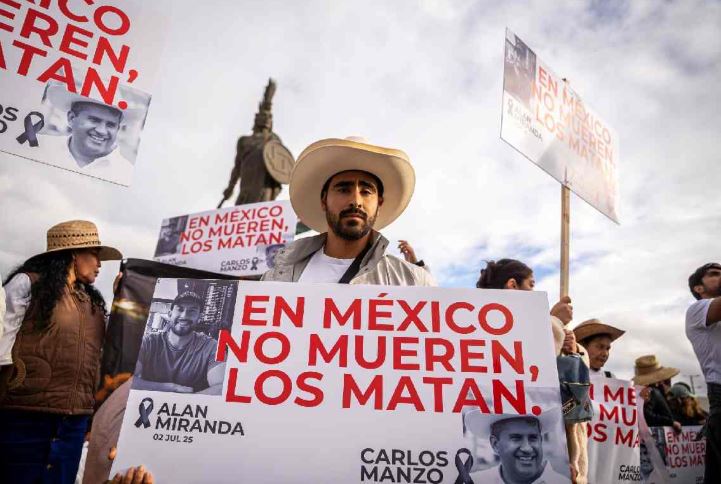 Presentan en el Congreso de Michoacán la Ley Manzo; propone penas de hasta 65 años de cárcel por el asesinato de ediles