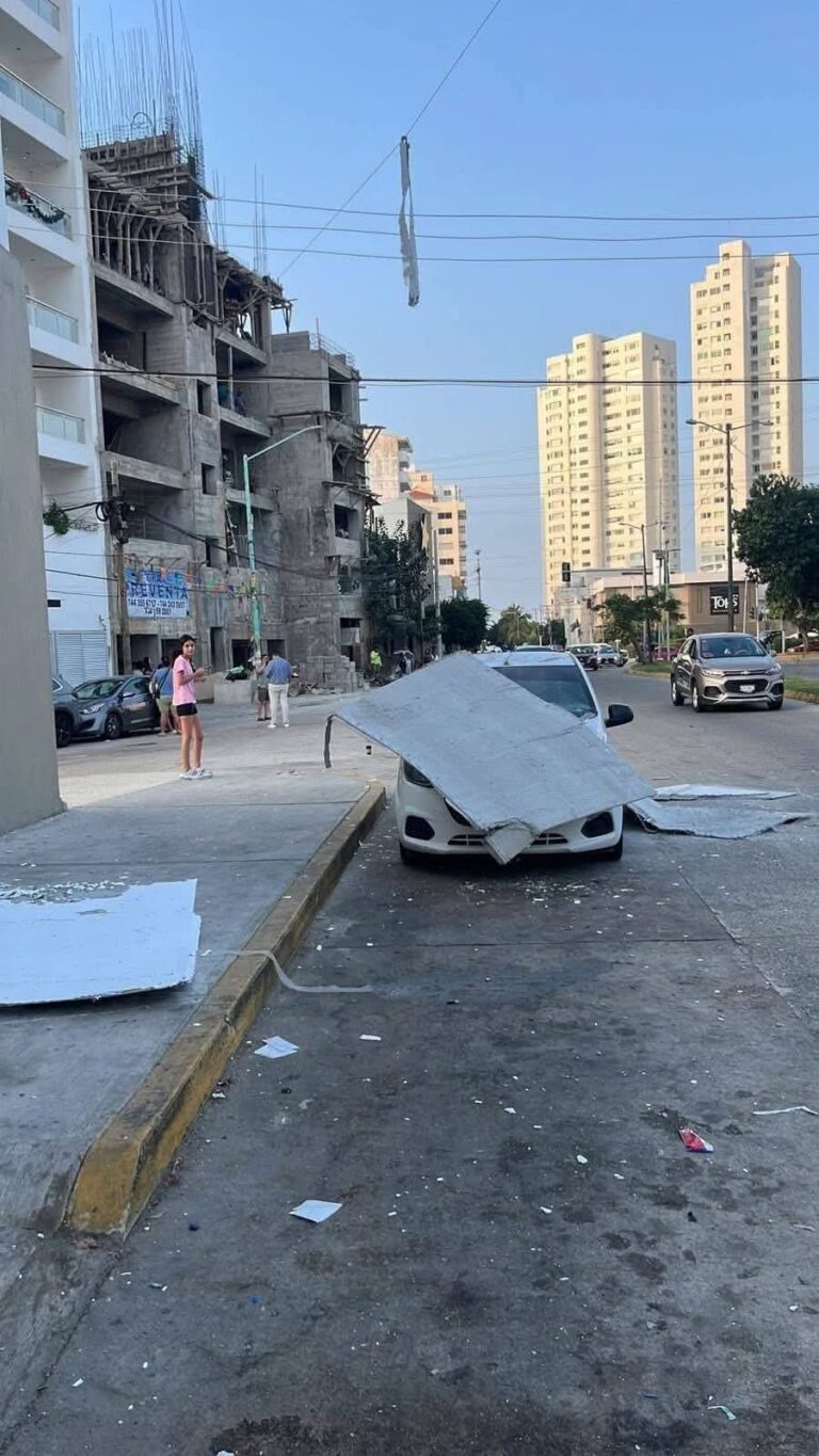 Daños materiales, derrumbes y pánico dejó el sismo de 6.5