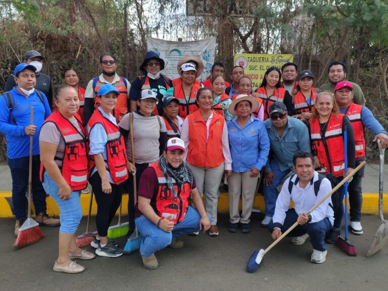 Da continuidad Abelina López Rodríguez al rescate urbano en San Agustín