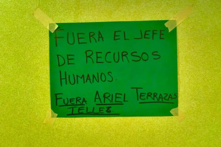 Trabajadores del Hospital General Donato G. Alarcón exigen destitución del jefe de RH
