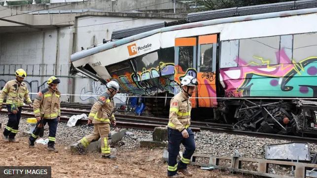 Otro accidente de trenes en España cobra la vida del maquinista y deja decenas de heridos