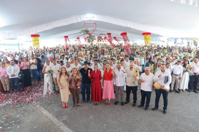 Evelyn Salgado une a más de 500 parejas en bodas colectivas «Nos Casamos» 2026 en Chilpancingo