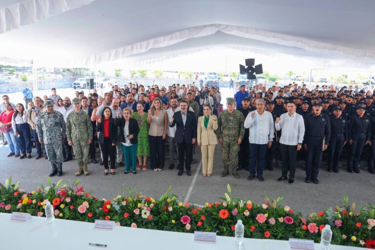 Evelyn Salgado fortalece a la Policía Estatal con más de 98 MDP de inversión en equipo e infraestructura para consolidar la seguridad de Guerrero