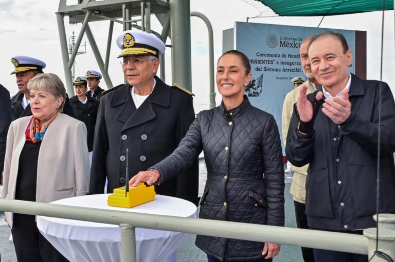 Marina fortalece el Sistema Arrecifal Artificial con la inauguración del Museo Subacuático y el hundimiento de un buque,  en San Carlos, Sonora