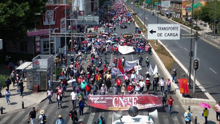 Inicia CNTE paro de 72 horas en CDMX; Sheinbaum llama a protesta pacífica y confirma mesas de diálogo