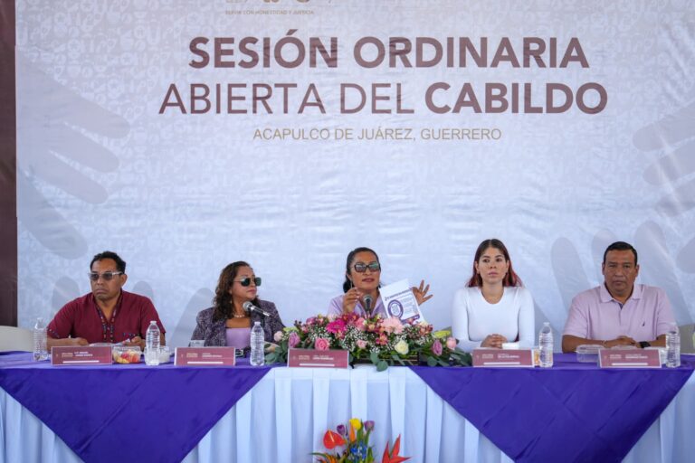 Lleva Abelina López mejoras en obras y servicios a la zona poniente del puerto