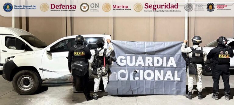 Asegura FGEGuerrero presunta droga, cartuchos, vehículos, equipo táctico y localiza campamento clandestino en operativo interinstitucional en Xaltianguis