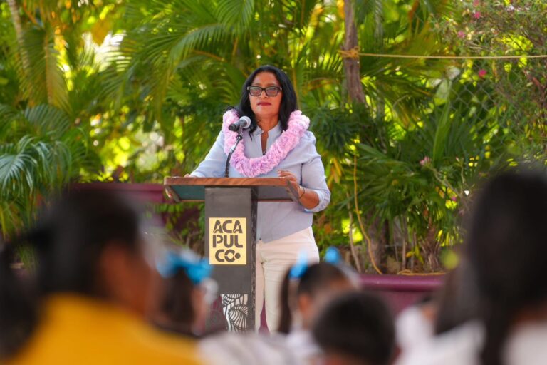 “Obras educativas consolidan el futuro de la niñez acapulqueña”, afirma Abelina López