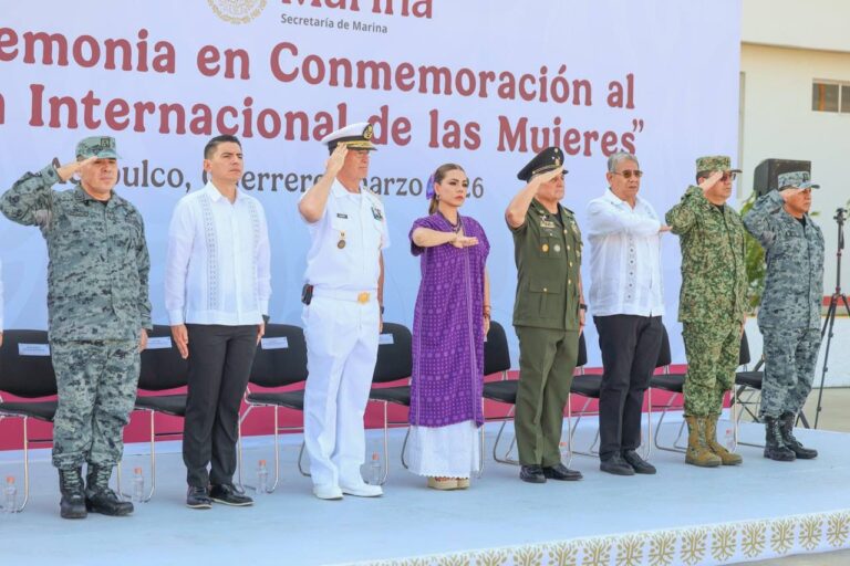 Las mujeres han abierto una ruta de transformaciónꓽ Evelyn Salgado
