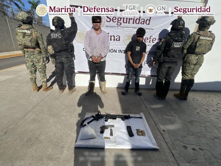 Autoridades federales detienen a dos generadores de violencia y aseguran armas de fuego en Sinaloa