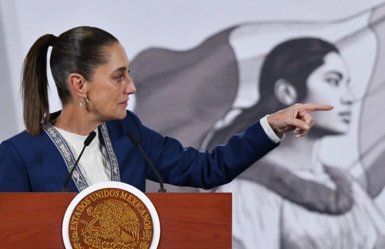 Niega Sheinbaum que la isla haya pedido reservar información y asegura transparencia