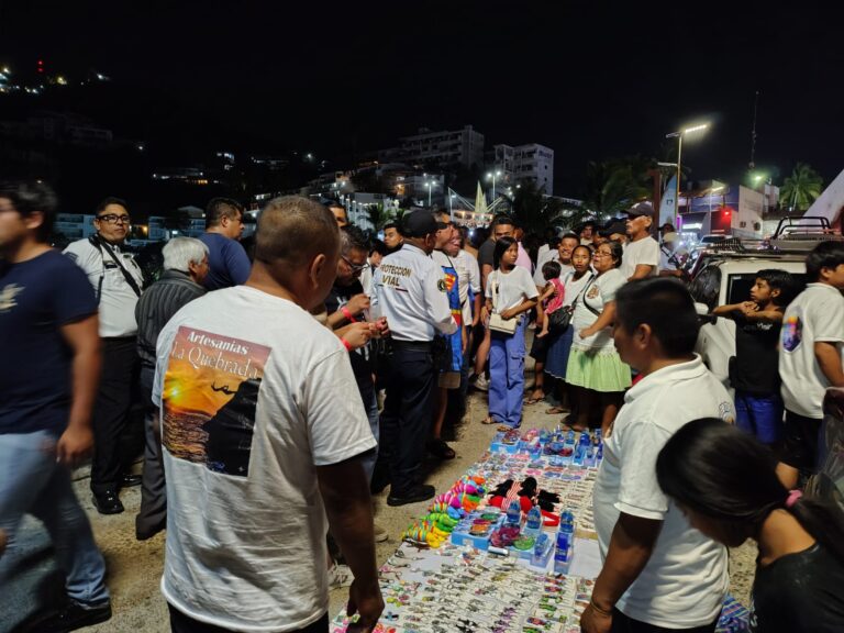 Ordena Gobierno de Acapulco vialidad y comercio nocturno entre Zócalo y Sinfonía