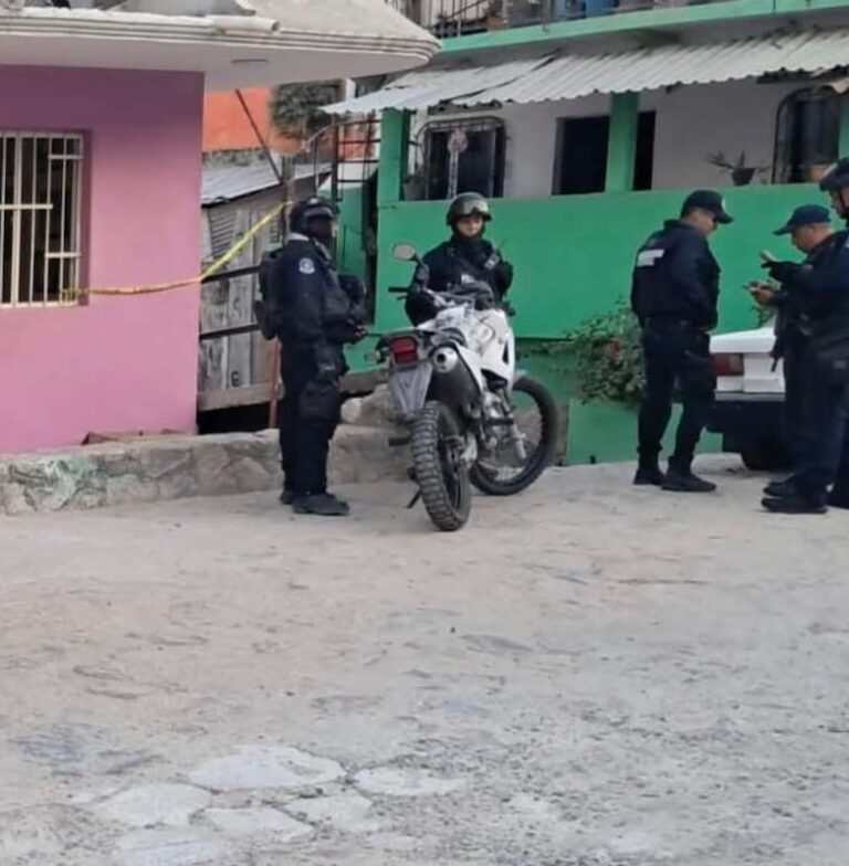 masculino fue encontrado asesinado con torniquete y huellas de tortura, en el poblado de Paso Texca.