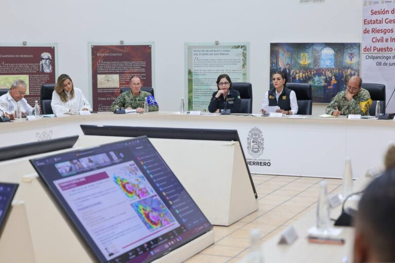 Evelyn Salgado y Laura Velázquez instalan Puesto de Mando para enfrentar los efectos de Boris en Guerrero