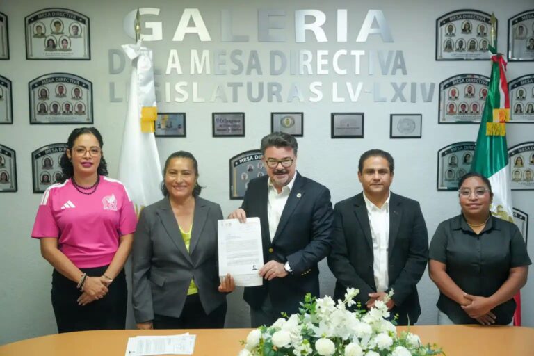Solicita Abelina López licencia ante el Congreso para participar en proceso interno de Morena