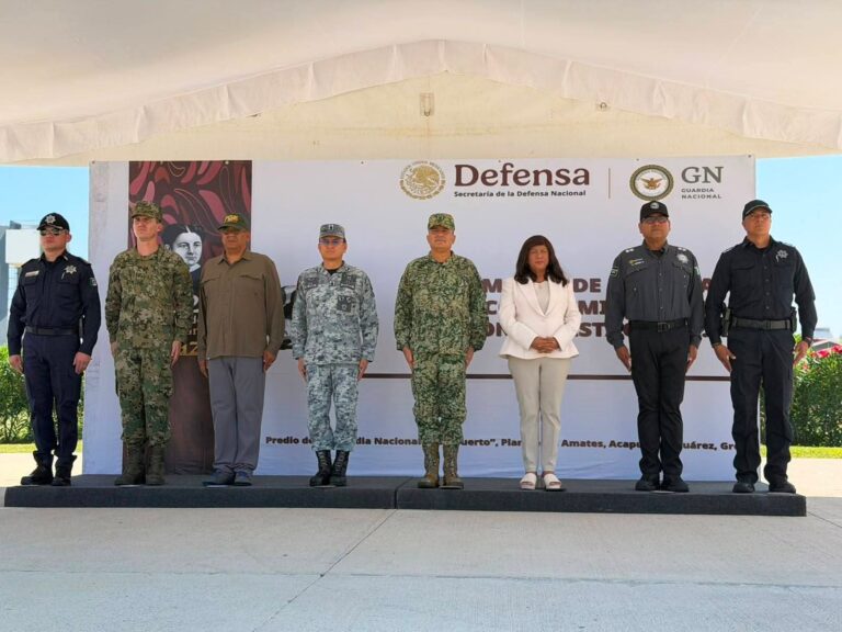 Reconocen Leticia Lozano y Fuerzas Armadas a personal de seguridad en Acapulco