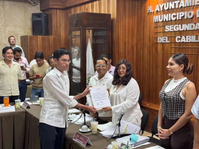 Designa Cabildo de Acapulco a nuevo Secretario General del Ayuntamiento
