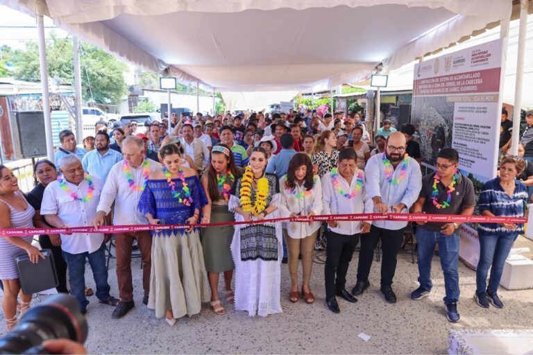 Inaugura Evelyn Salgado Pineda el Sistema de Alcantarillado Sanitario de la Zona del Cereso de Acapulco