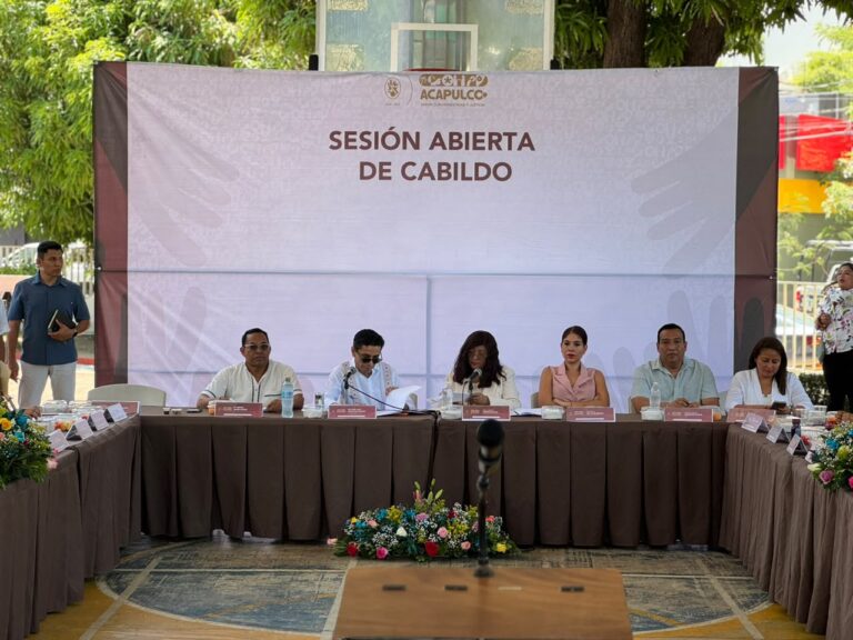 Escucha Leticia Lozano demandas ciudadanas en Cabildo Abierto de Costa Azul