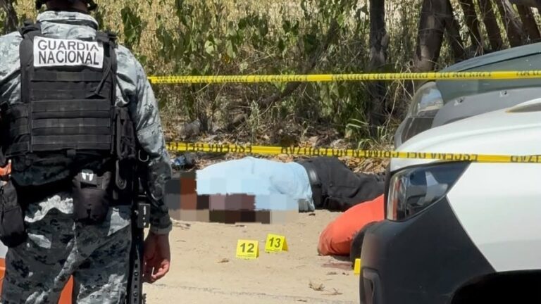 Asesinan a tres hombres sobre la carretera libre México-Acapulco