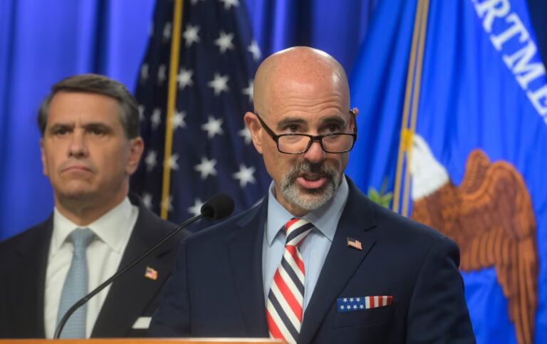 Director de la DEA endurece el discurso contra el CJNG y advierte sobre funcionarios mexicanos